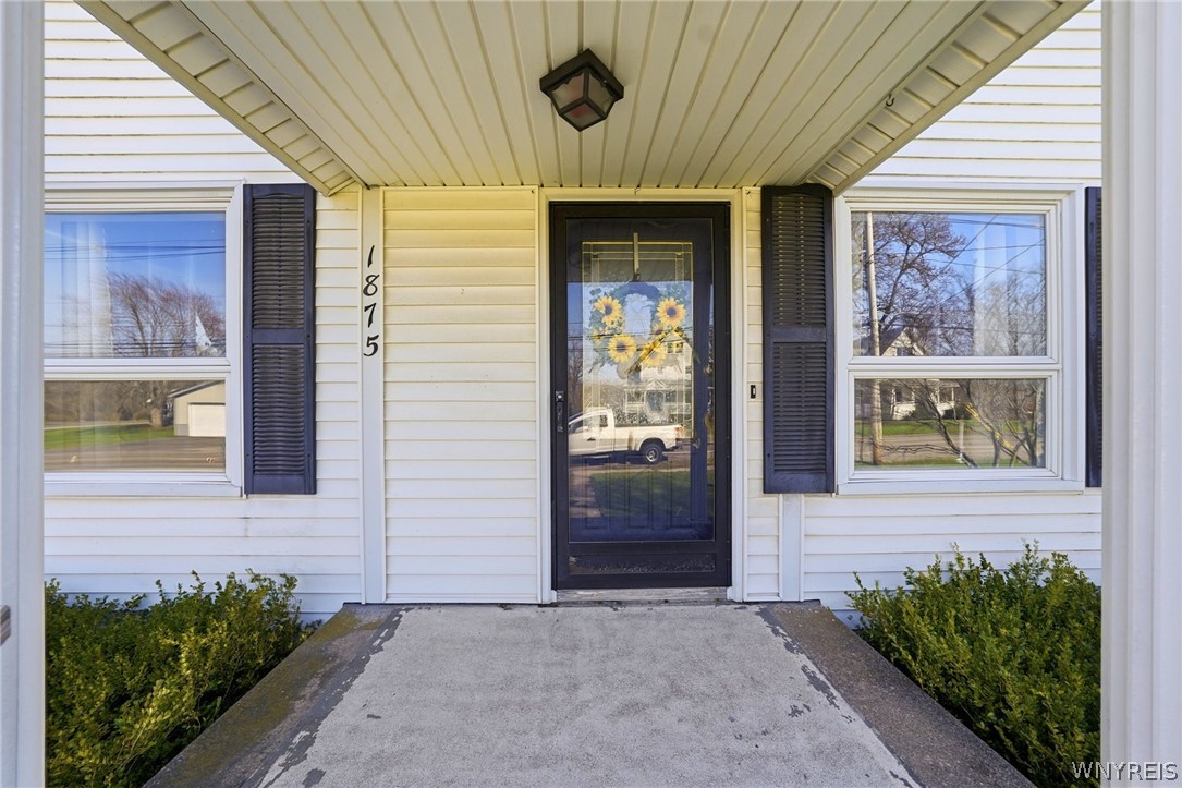 1875 Quaker Road Somerset, NY 14012 - Photo 3 of 42 Gallery Image 3