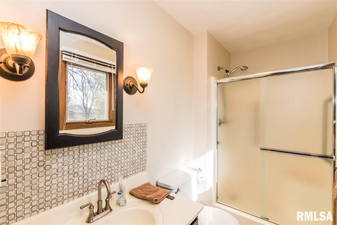 1508 Highview Road East Peoria, IL 61611 - Photo 30 of 35 Gallery Image 30