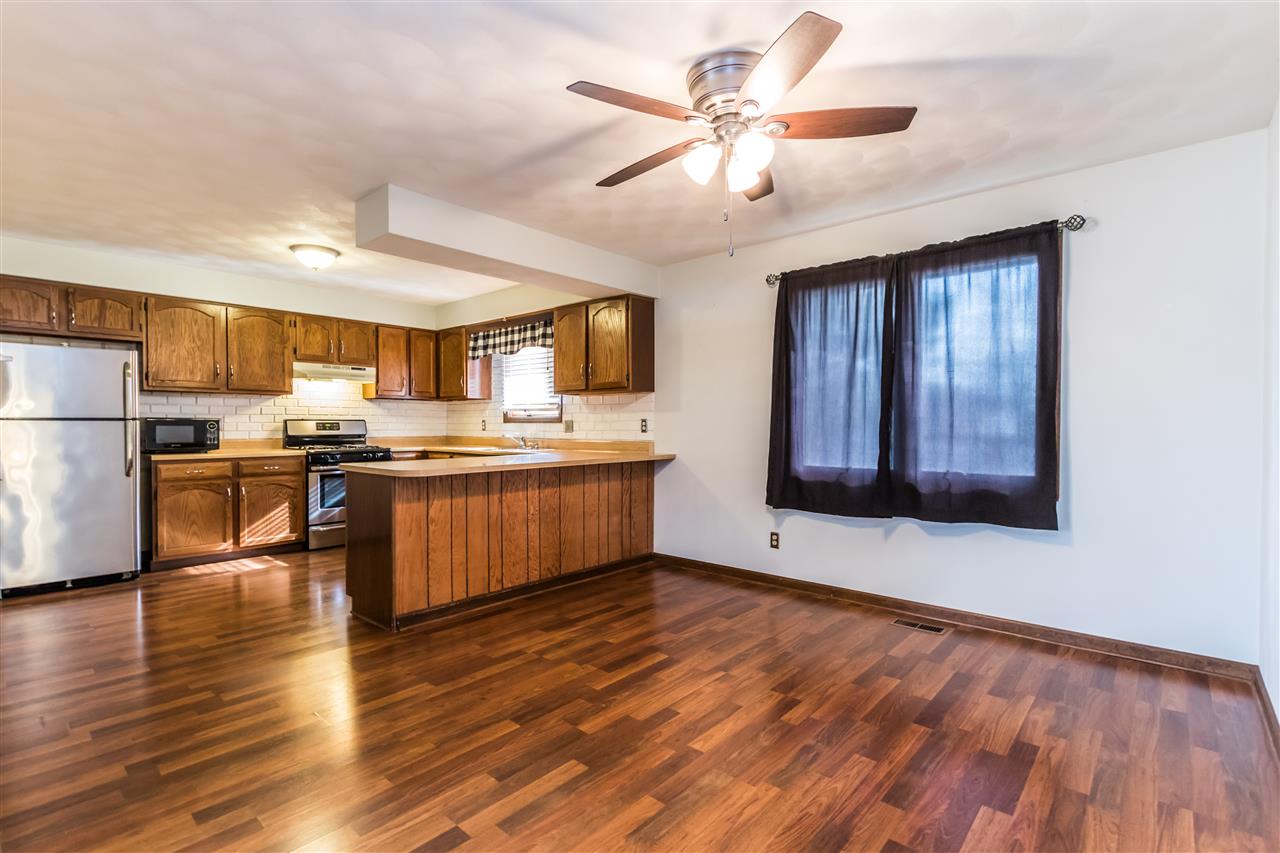 1508 Highview Road East Peoria, IL 61611 - Photo 4 of 35 Gallery Image 4