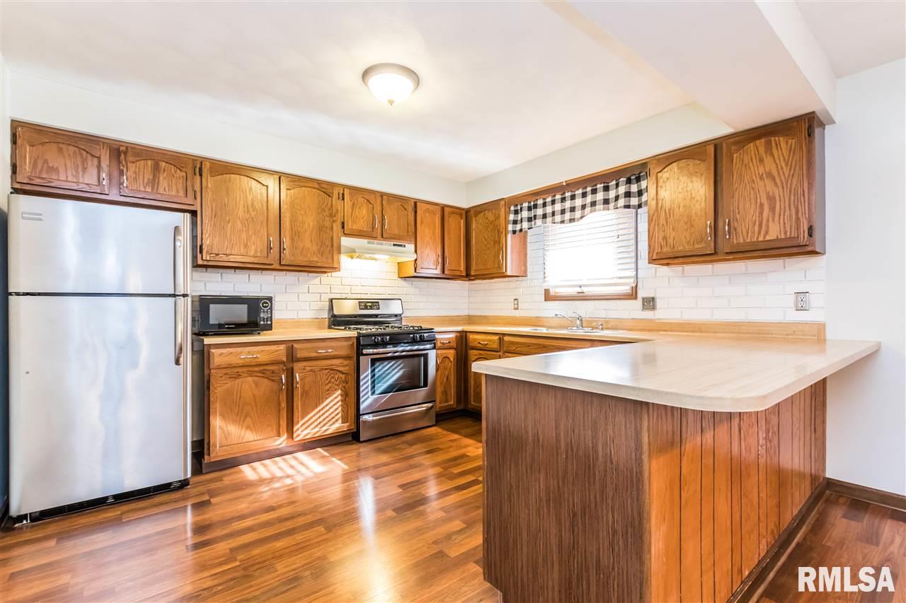 1508 Highview Road East Peoria, IL 61611 - Photo 5 of 35 Gallery Image 5