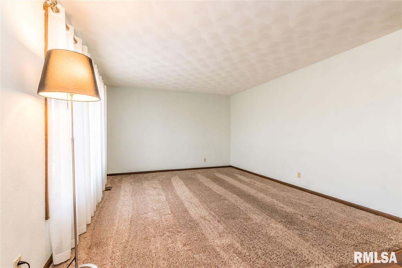1508 Highview Road East Peoria, IL 61611 - Photo 10 of 35 Gallery Image 10