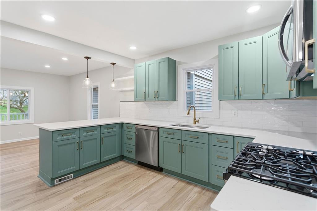 3809 41st Avenue New Brighton, PA 15066 - Photo 13 of 37