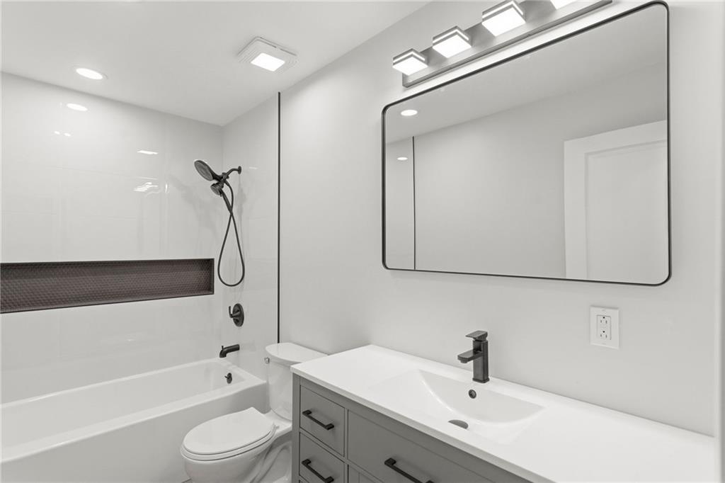 3809 41st Avenue New Brighton, PA 15066 - Photo 18 of 37