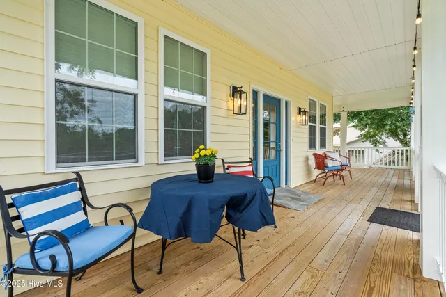 $550,000 | 497 Church Street, Oriental, NC 28571