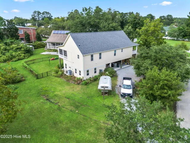 $550,000 | 497 Church Street, Oriental, NC 28571