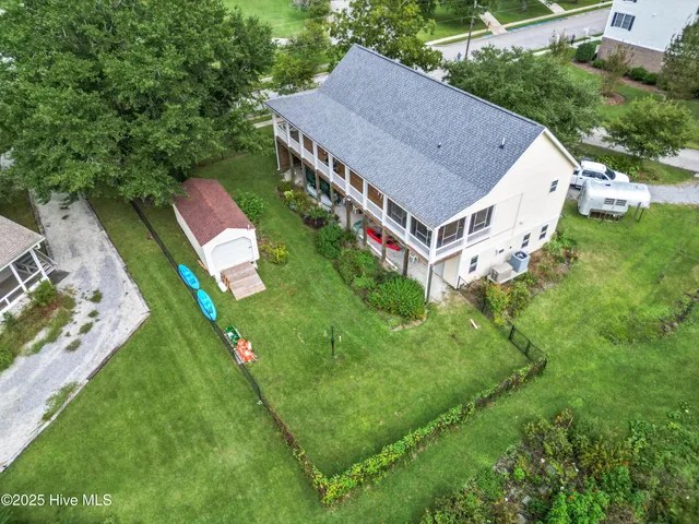 $550,000 | 497 Church Street, Oriental, NC 28571