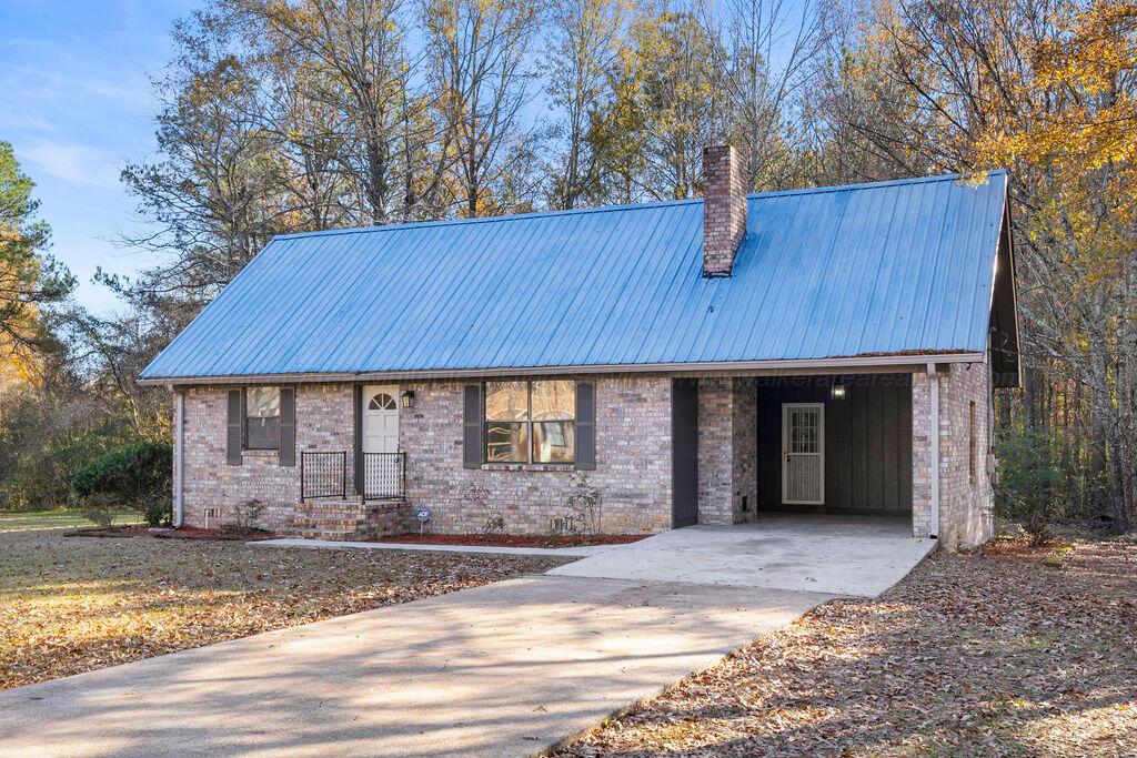 3014 Simmons Road Jasper, AL 35501 - Photo 1 of 22 Gallery Image 1