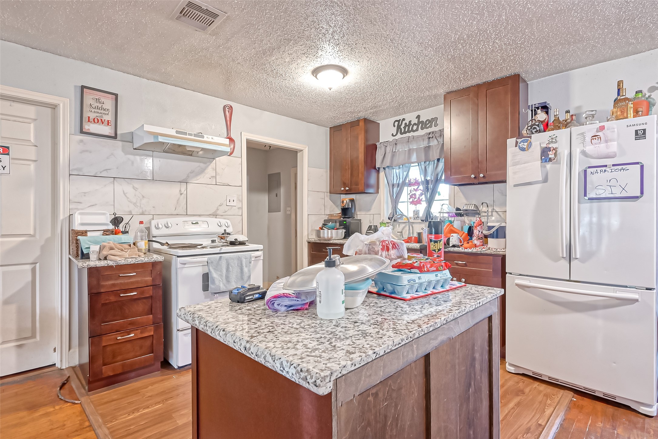 10434 Envoy Street Houston, TX 77016 - Photo 9 of 16