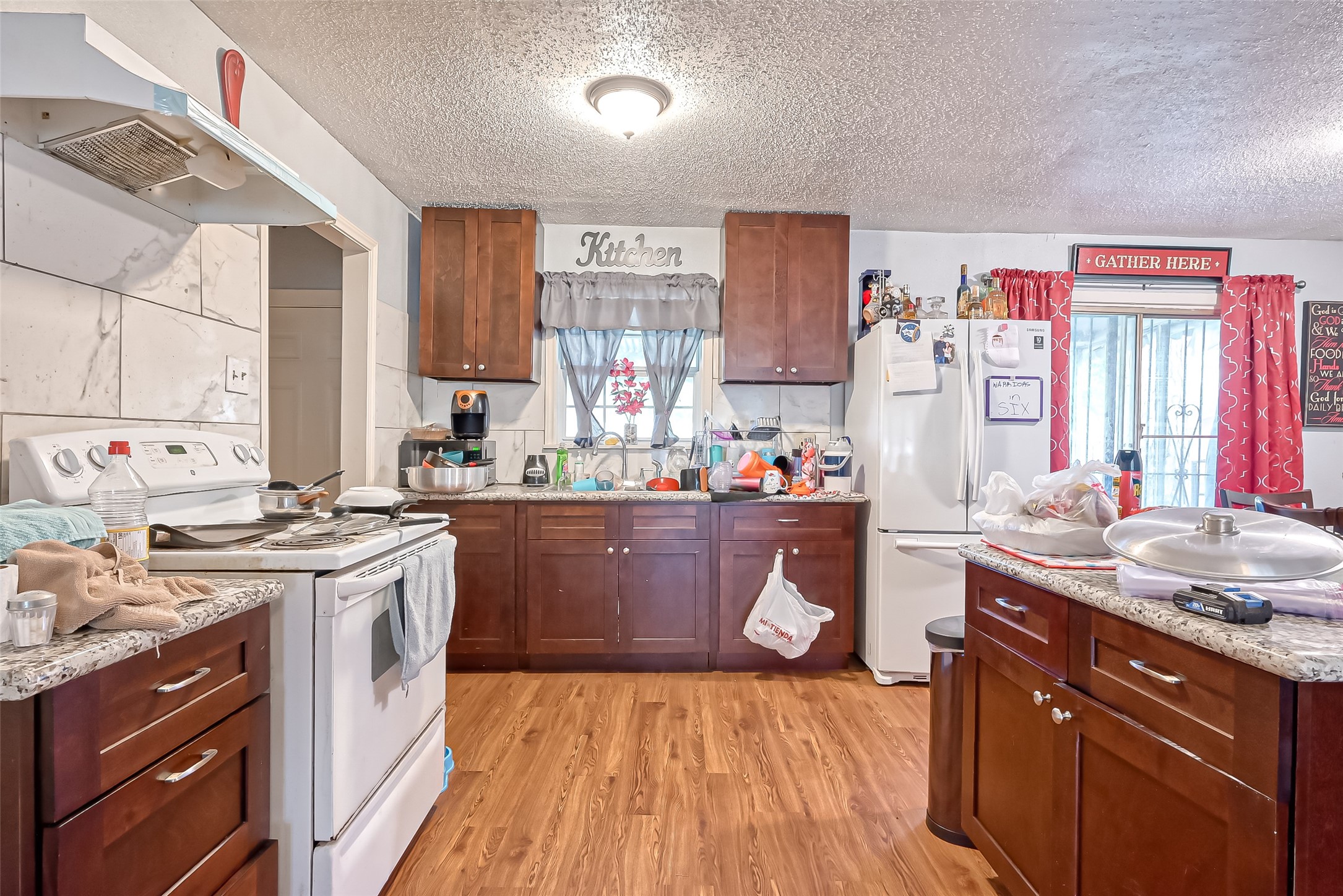 10434 Envoy Street Houston, TX 77016 - Photo 10 of 16