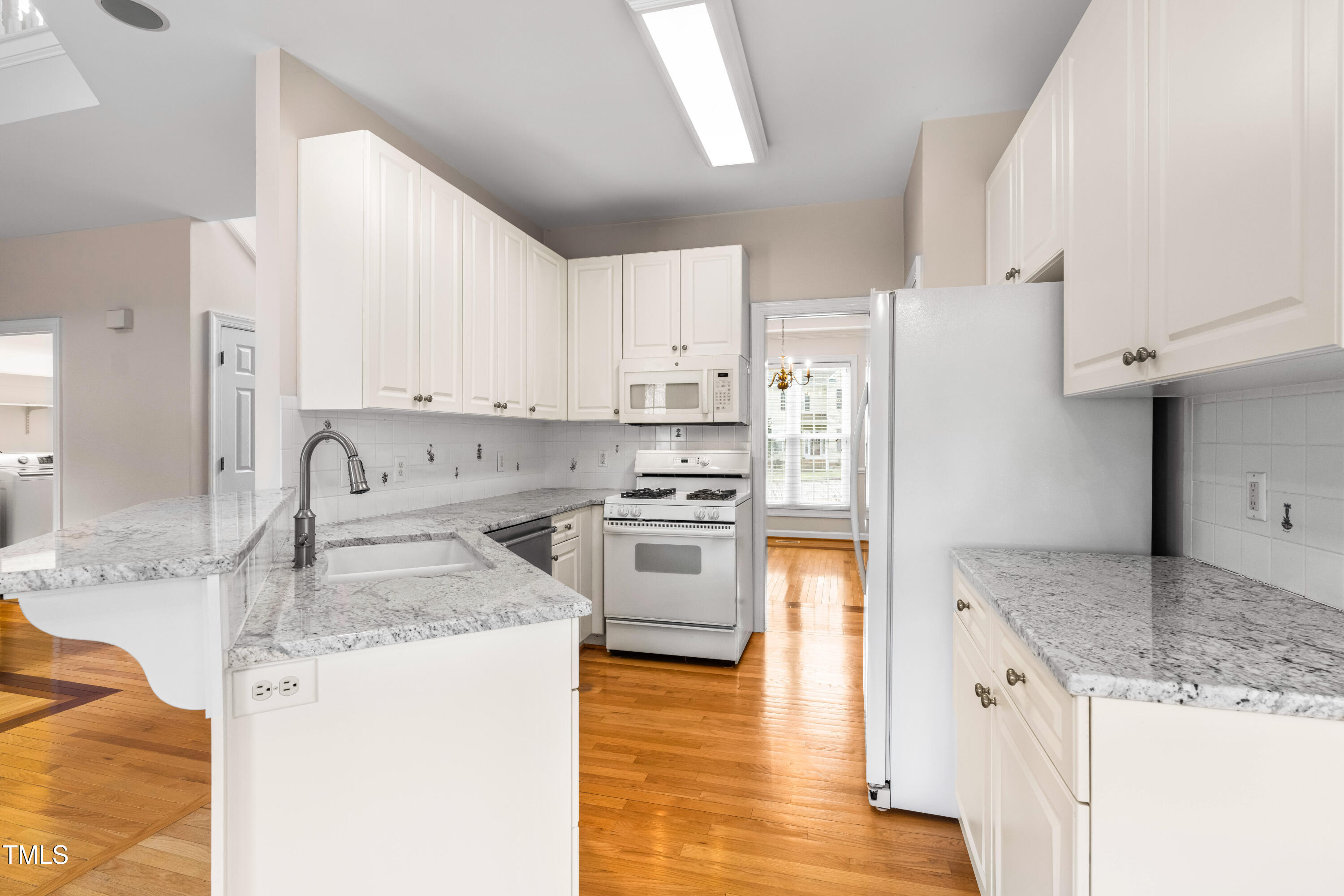6328 Nowell Pointe Drive Raleigh, NC 27607 - Photo 12 of 56 Kitchen 1