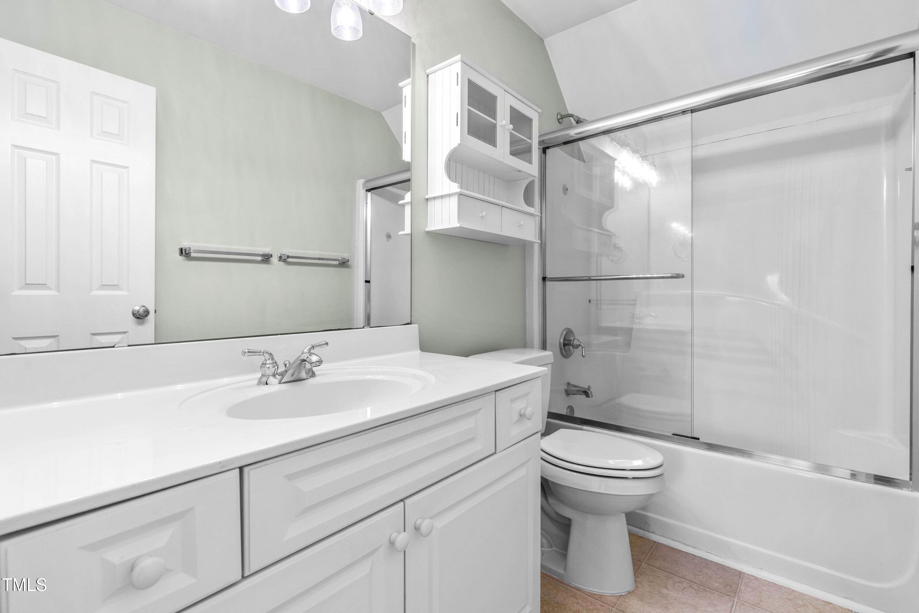 6328 Nowell Pointe Drive Raleigh, NC 27607 - Photo 40 of 56 Bathroom on Second Floor