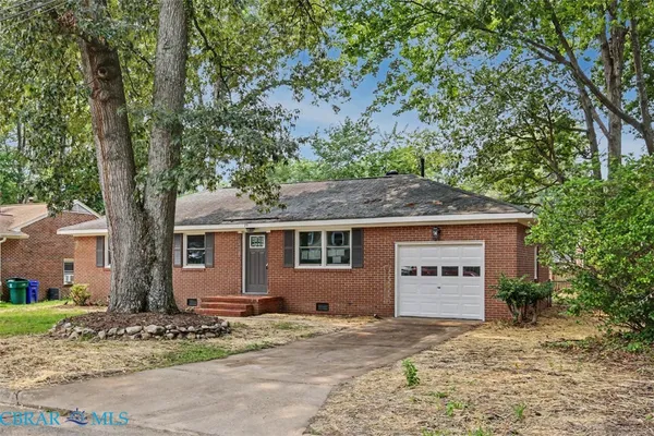 $309,900 | 19 Bird Lane, Newport News, VA 23601