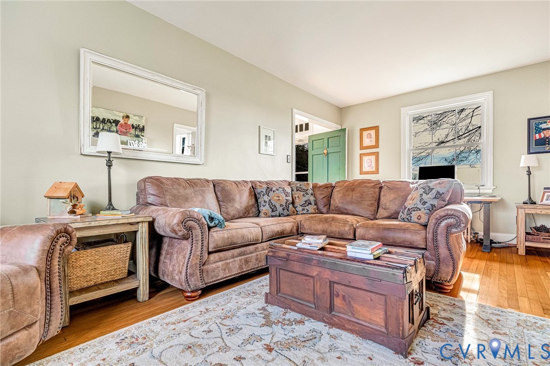 2172 Piping Tree Ferry Road Mechanicsville, VA 23111 - Photo 12 of 50 a living room with furniture or couch and a window