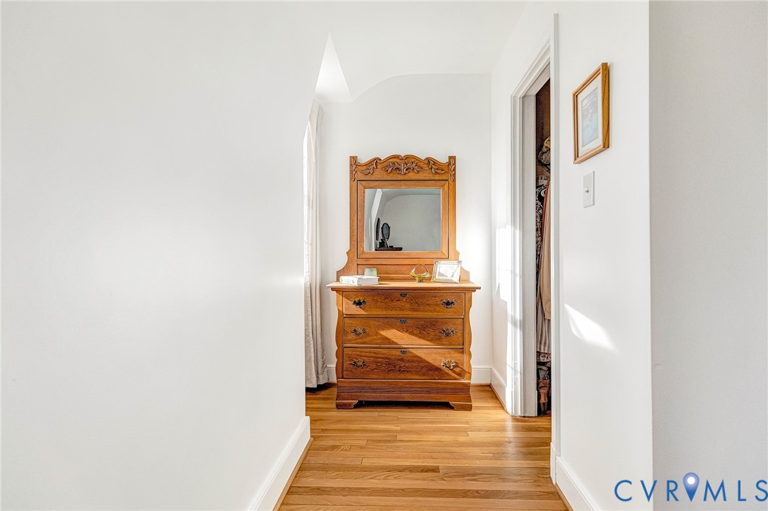 2172 Piping Tree Ferry Road Mechanicsville, VA 23111 - Photo 26 of 50 a bathroom with a sink and a mirror