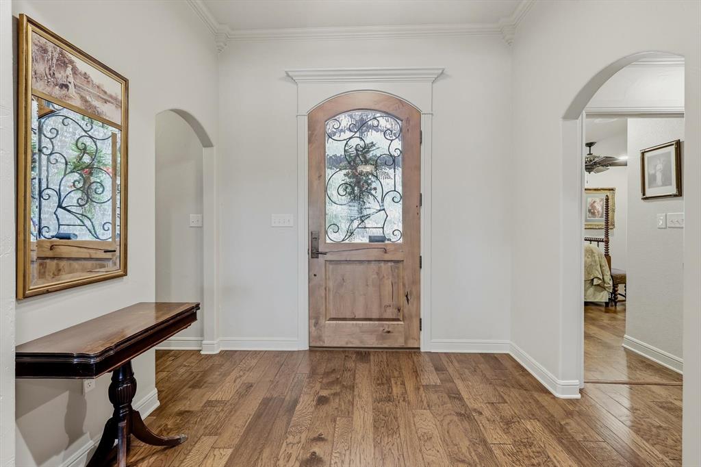 9229 Hub Clark Road Pilot Point, TX 76258 - Photo 4 of 35 Gallery Image 4
