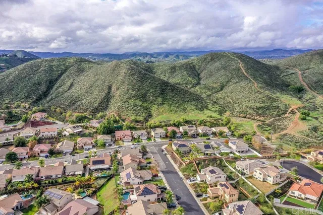 $609,000 | 29003 Boulder Crest Way, Menifee, CA 92584