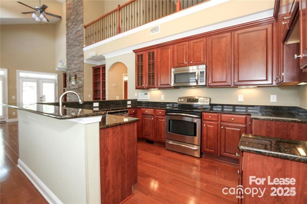 405 Halyard Lane Tega Cay, SC 29708 - Photo 12 of 40