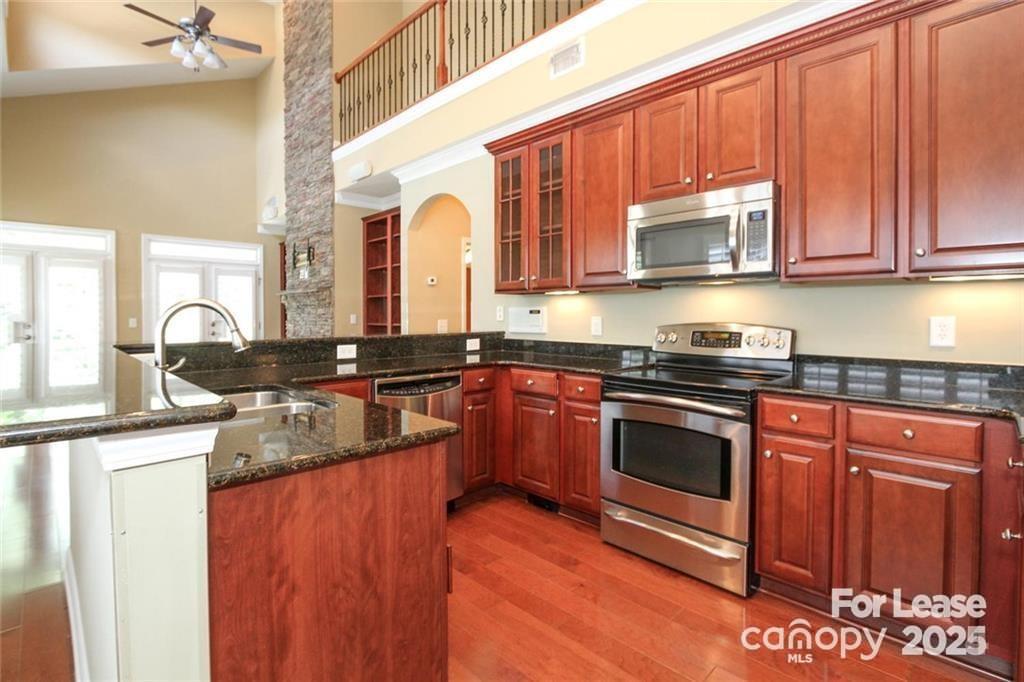 405 Halyard Lane Tega Cay, SC 29708 - Photo 16 of 40