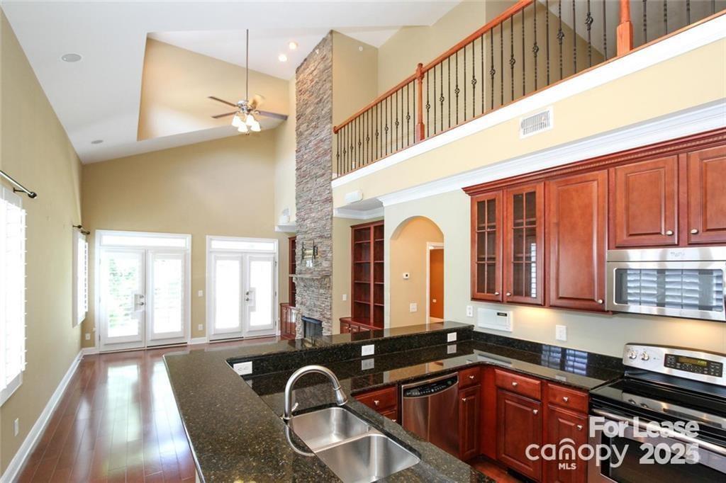 405 Halyard Lane Tega Cay, SC 29708 - Photo 17 of 40