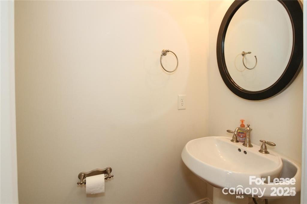 405 Halyard Lane Tega Cay, SC 29708 - Photo 21 of 40