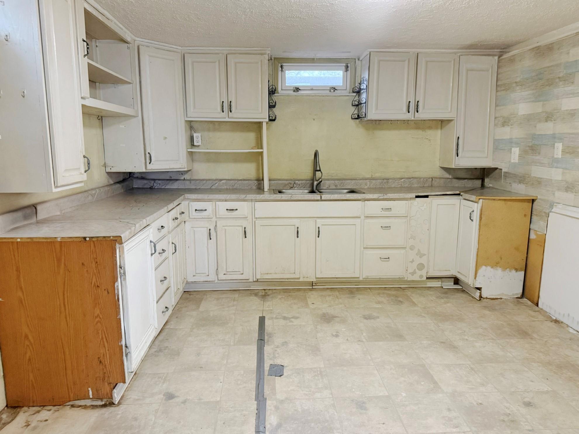 103 Bullis Street Kenyon, MN 55946 - Photo 4 of 33