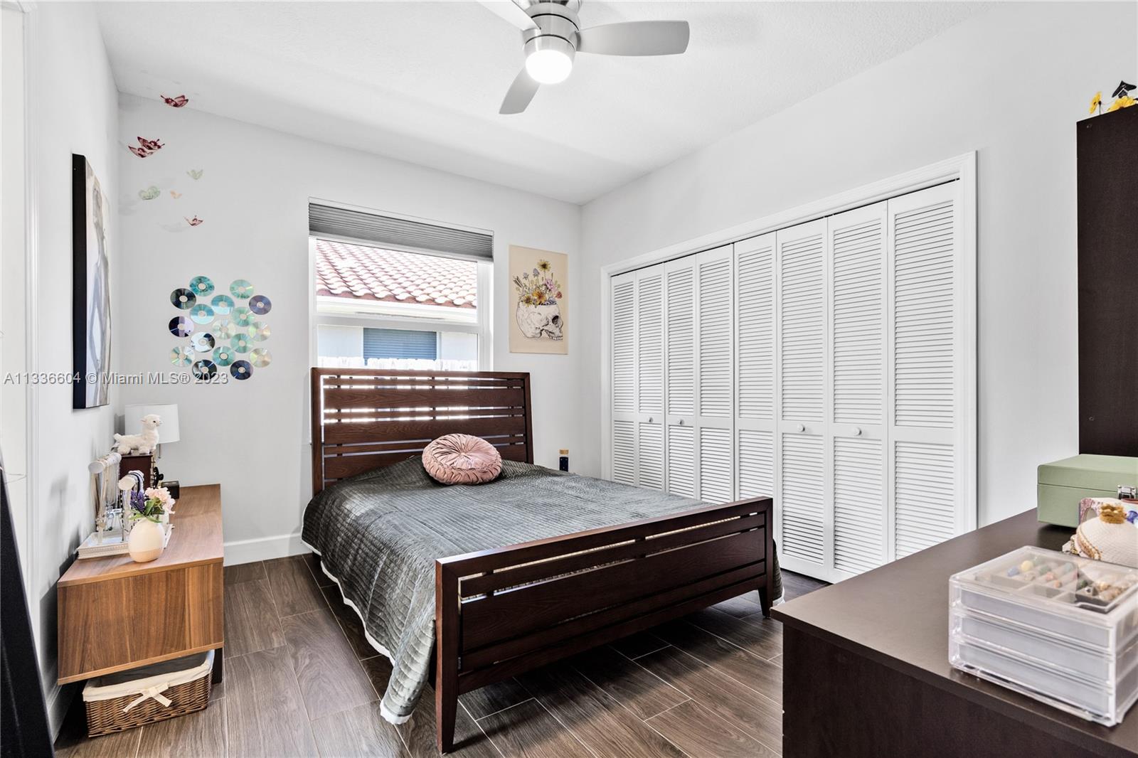 16075 Southwest 89th Avenue Road Palmetto Bay, FL 33157 - Photo 20 of 37