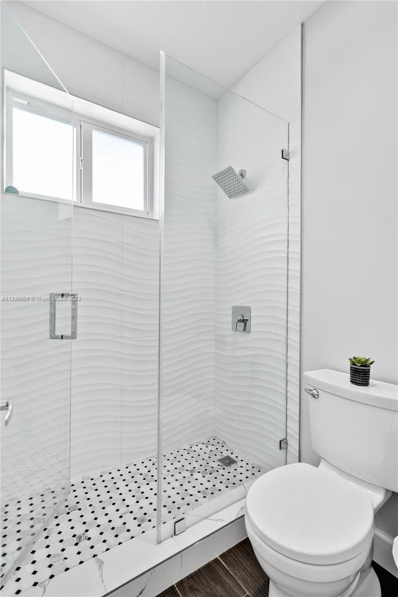 16075 Southwest 89th Avenue Road Palmetto Bay, FL 33157 - Photo 21 of 37