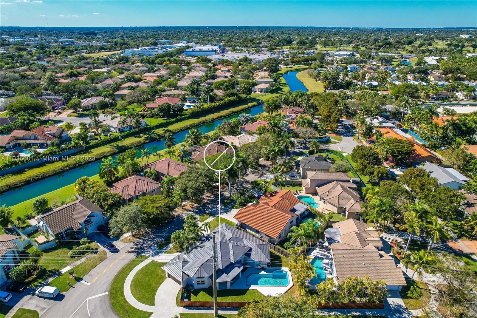 16075 Southwest 89th Avenue Road Palmetto Bay, FL 33157 - Photo 36 of 37