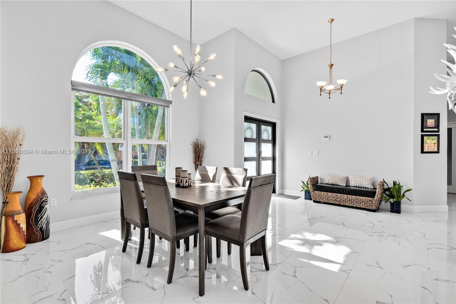 16075 Southwest 89th Avenue Road Palmetto Bay, FL 33157 - Photo 10 of 37