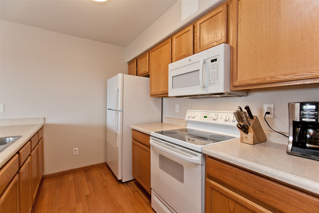 368 Camden Road Iowa City, IA 52245 - Photo 8 of 23 Gallery Image 8