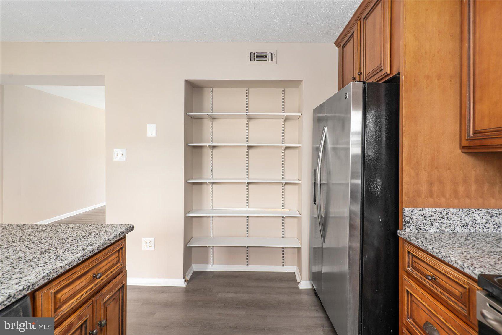 4050 Issacs Road Middle River, MD 21220 - Photo 12 of 35