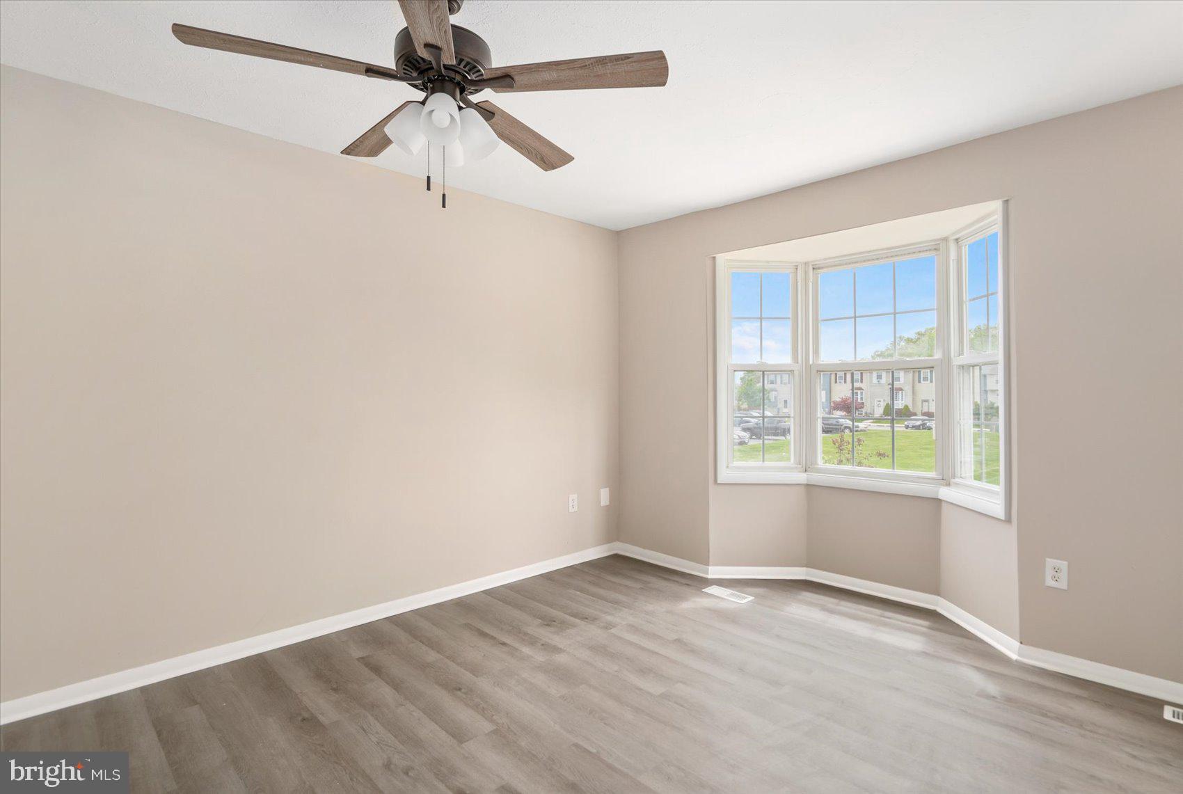 4050 Issacs Road Middle River, MD 21220 - Photo 4 of 35