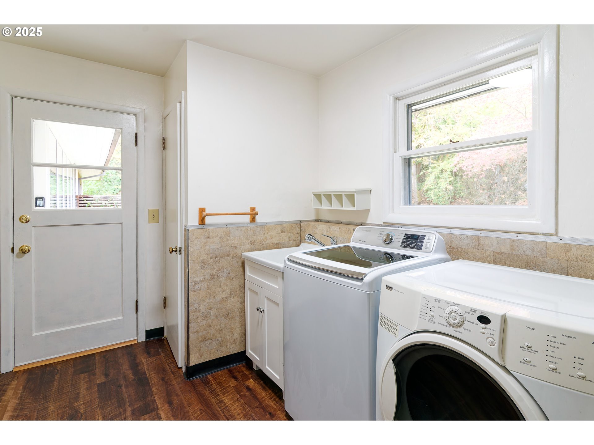 6312 Southwest Lesser Way Portland, OR 97219 - Photo 18 of 46 Gallery Image 18