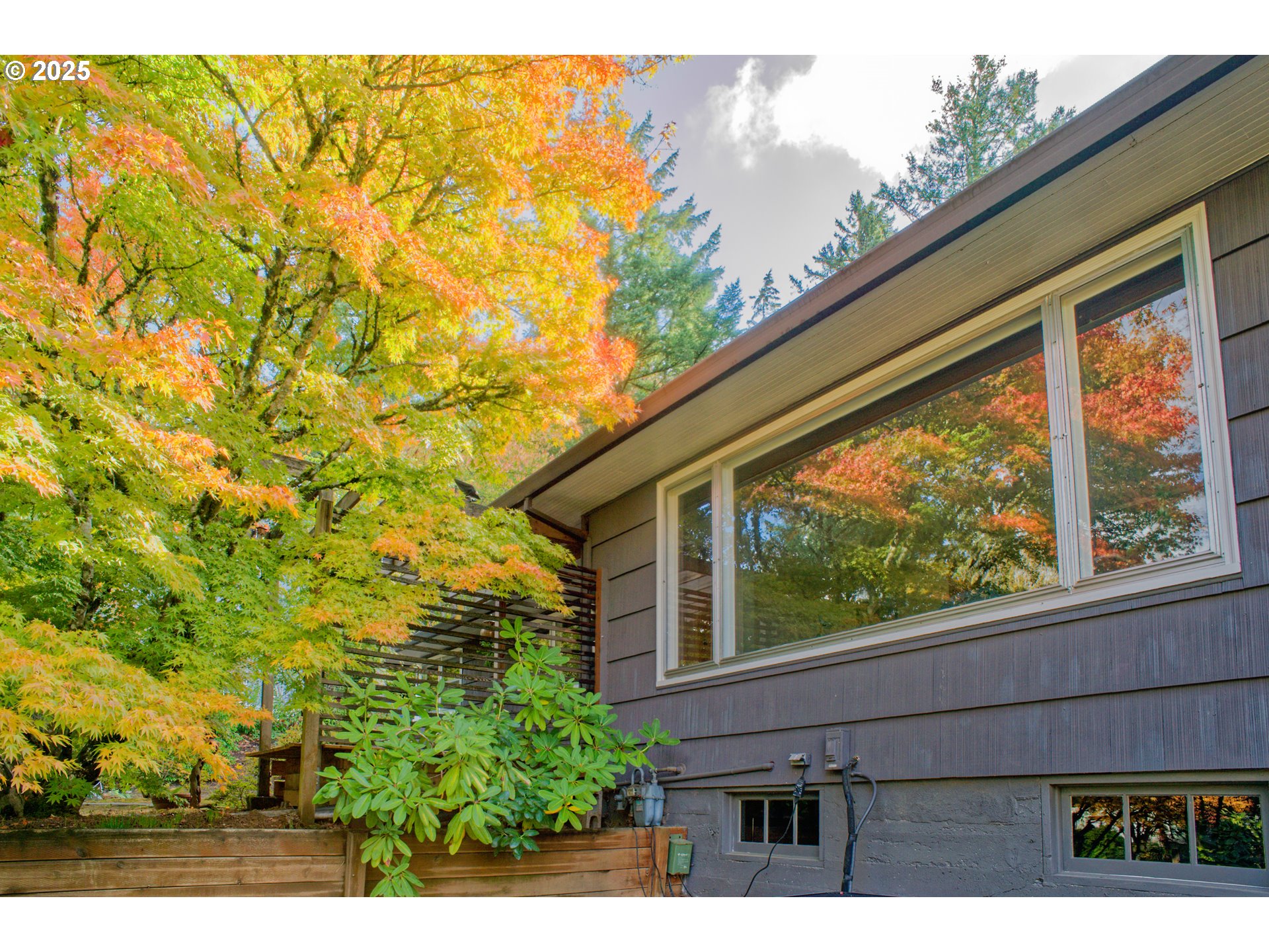 6312 Southwest Lesser Way Portland, OR 97219 - Photo 5 of 46 Gallery Image 5