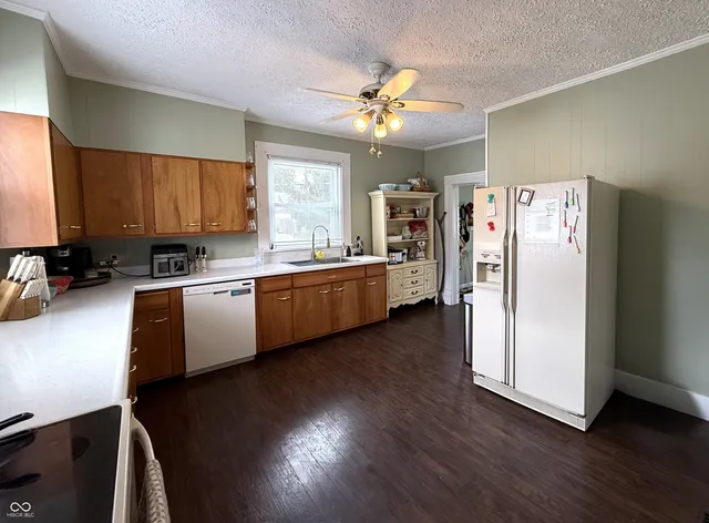 $207,000 | 305 Harrison Street, Darlington, IN 47940