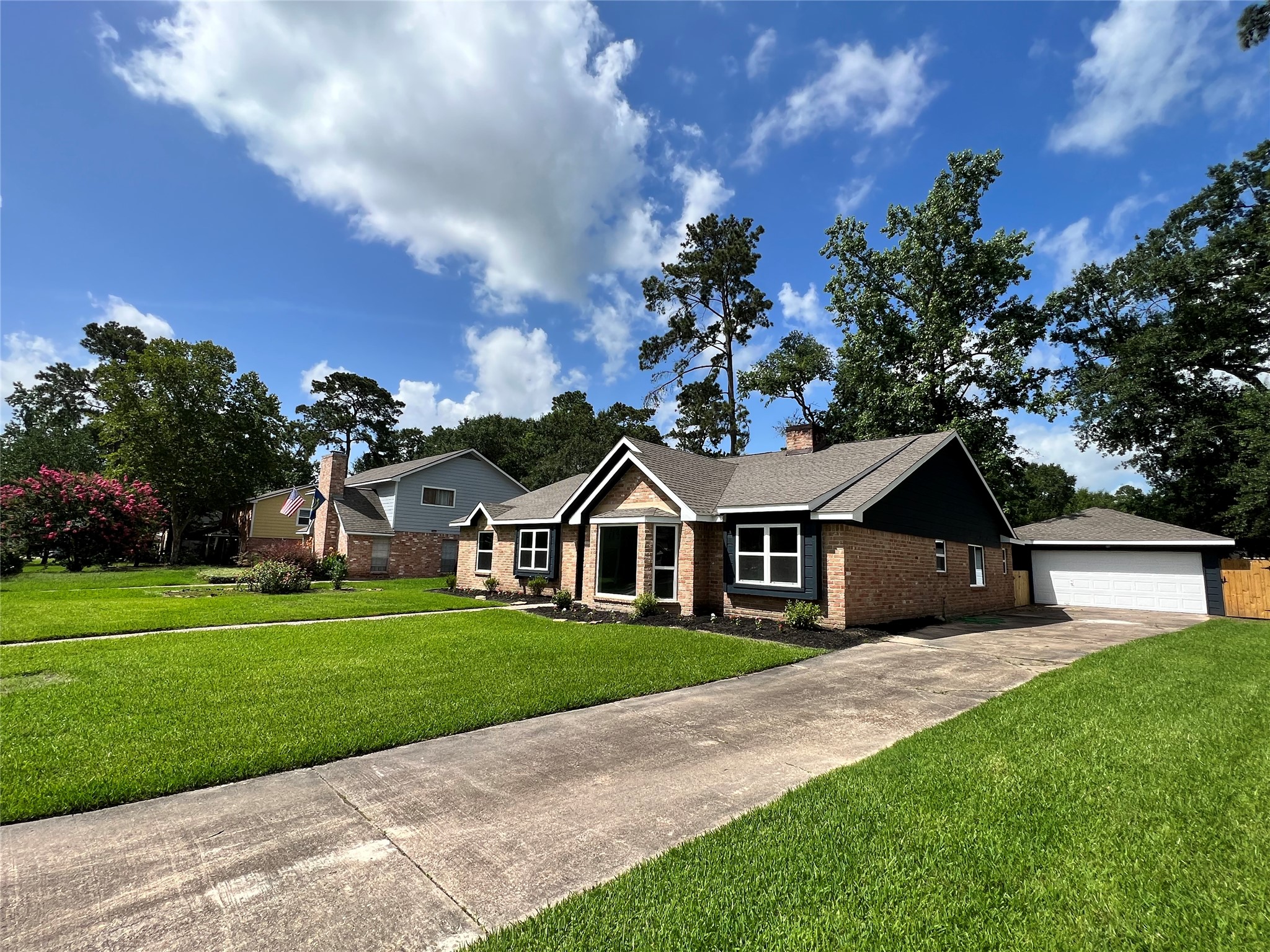 17327 Edsall Drive Spring, TX 77388 - Photo 2 of 43