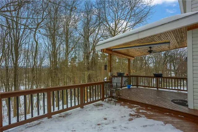 $550,000 | 704 Helen Court, Cranberry Township, PA 16066