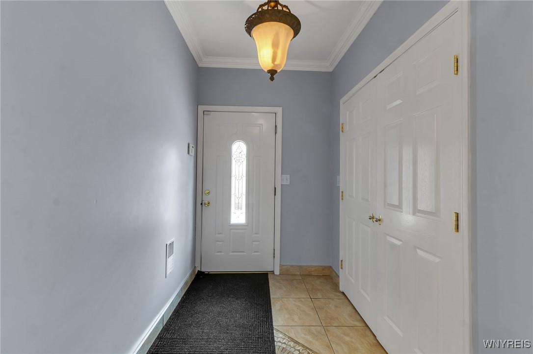 66 Devonshire Road Buffalo, NY 14223 - Photo 39 of 50