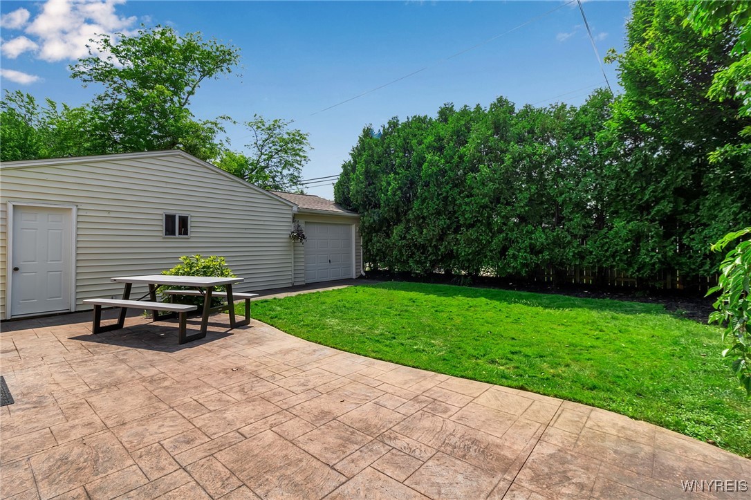 66 Devonshire Road Buffalo, NY 14223 - Photo 46 of 50