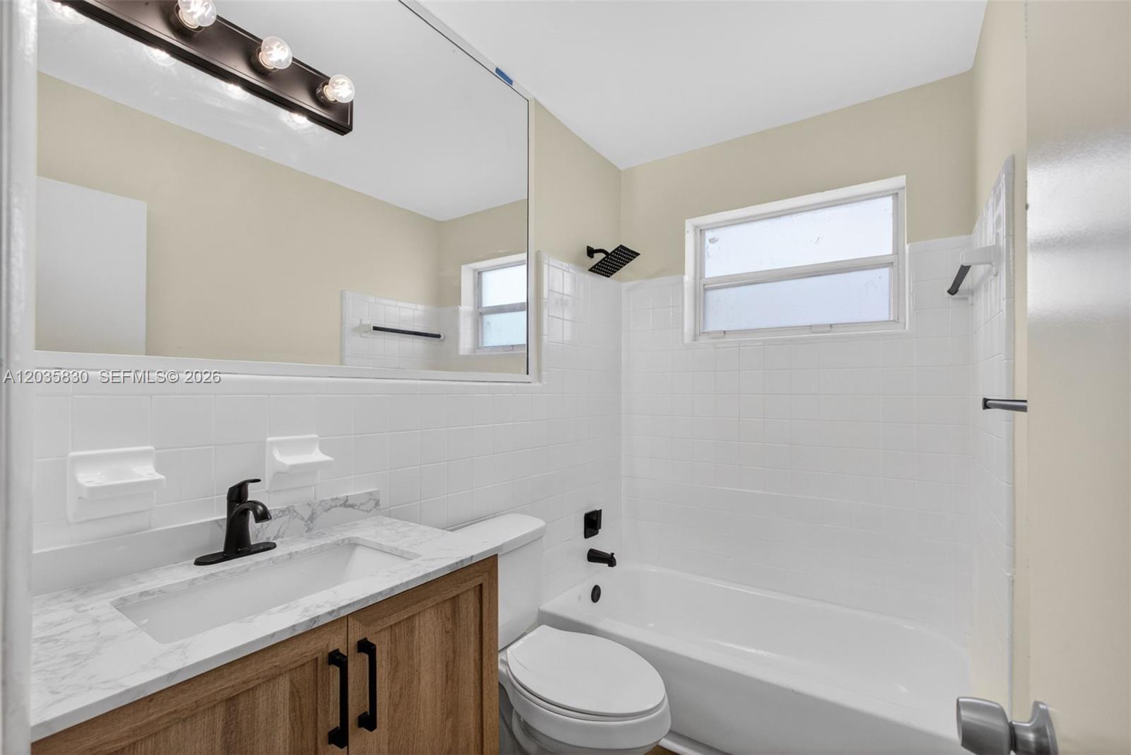 560 West 34th Street Riviera Beach, FL 33404 - Photo 20 of 54