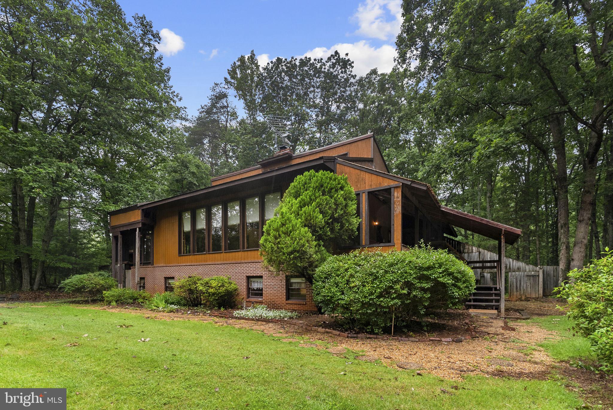 554 Arrington Mountain Road Haywood, VA 22722 - Photo 8 of 80