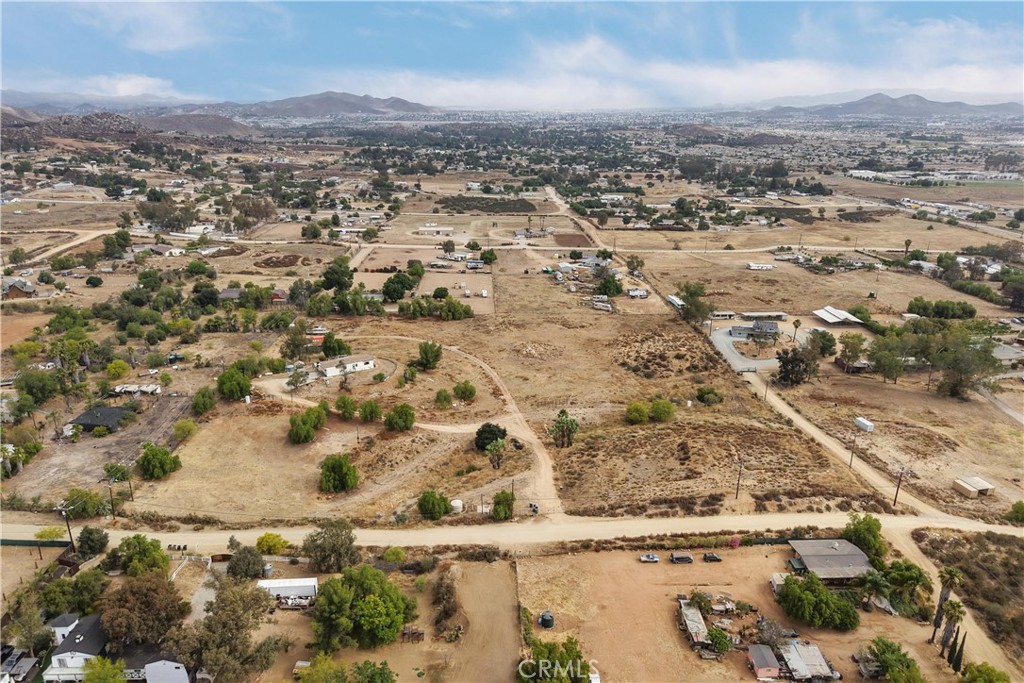 25661 Waldon Road Menifee, CA 92584 - Photo 2 of 26