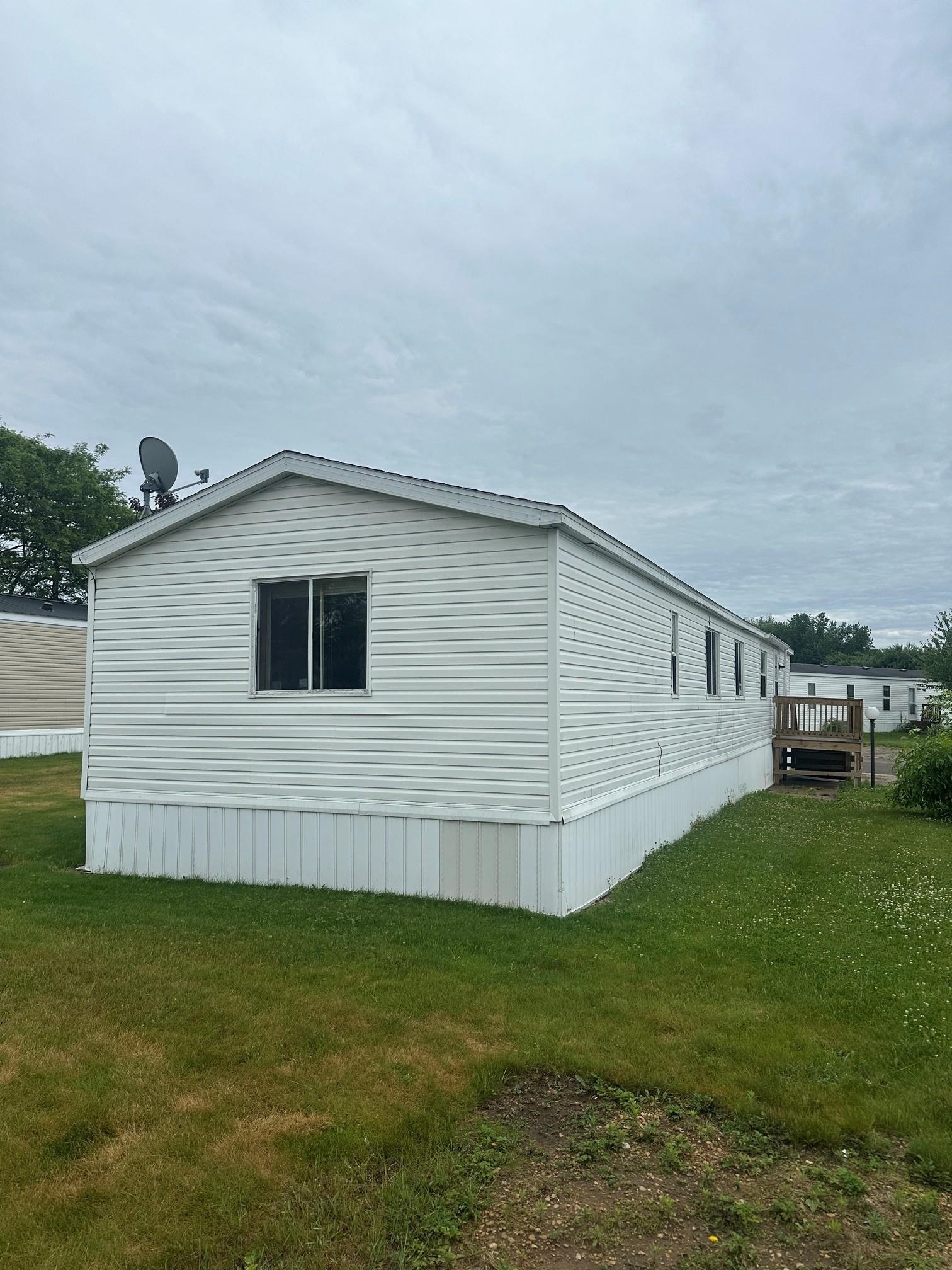 3003 Wilson, Unit 30 Menomonie, WI 54751 - Photo 3 of 19