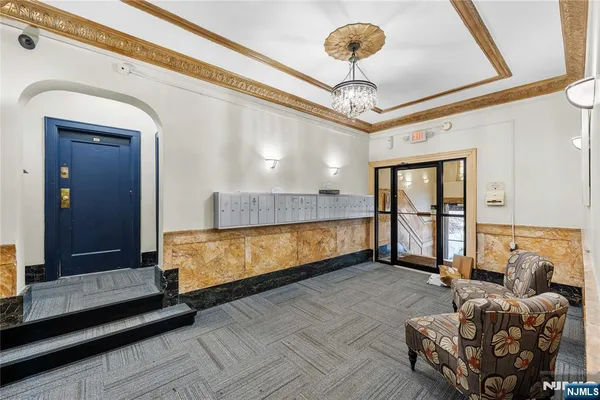 $235,000 | 303 Hamilton Place, Unit A4, Hackensack, NJ 07601