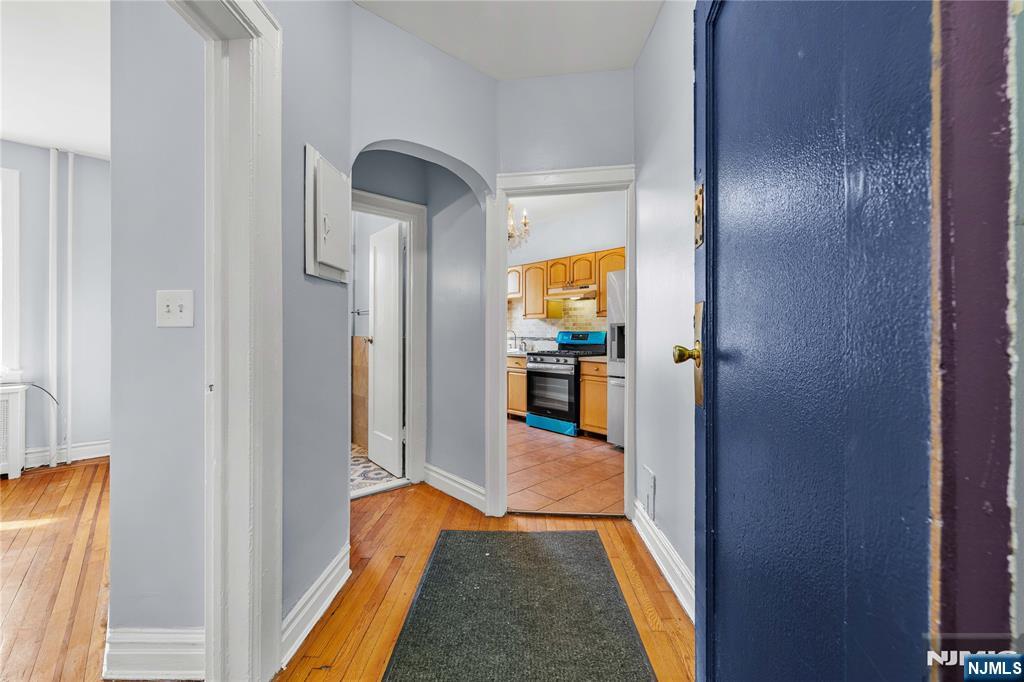 303 Hamilton Place, Unit A4 Hackensack, NJ 07601 - Photo 5 of 20