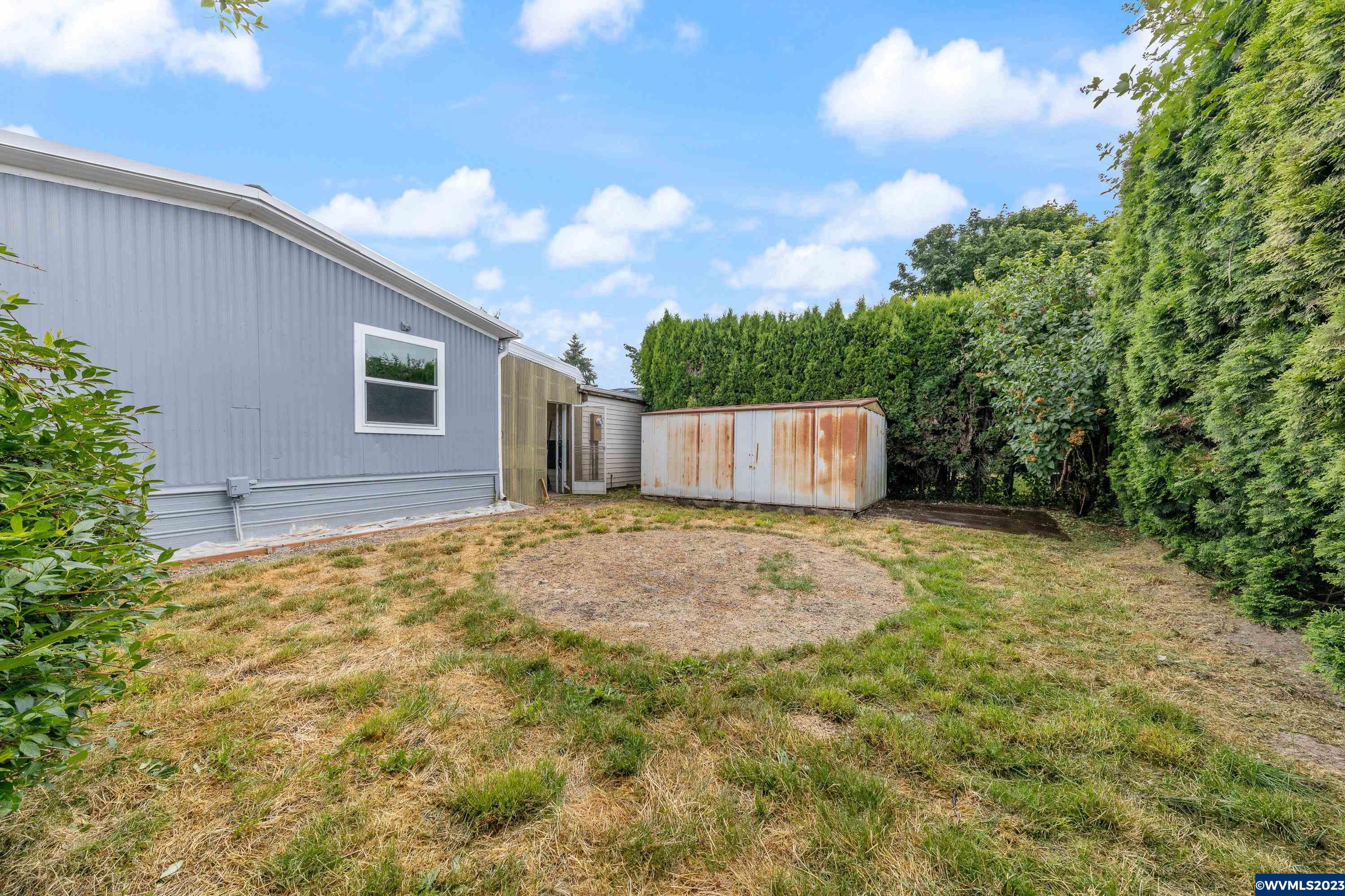 141 South 17th Street, Unit 3 Independence, OR 97351 - Photo 26 of 28