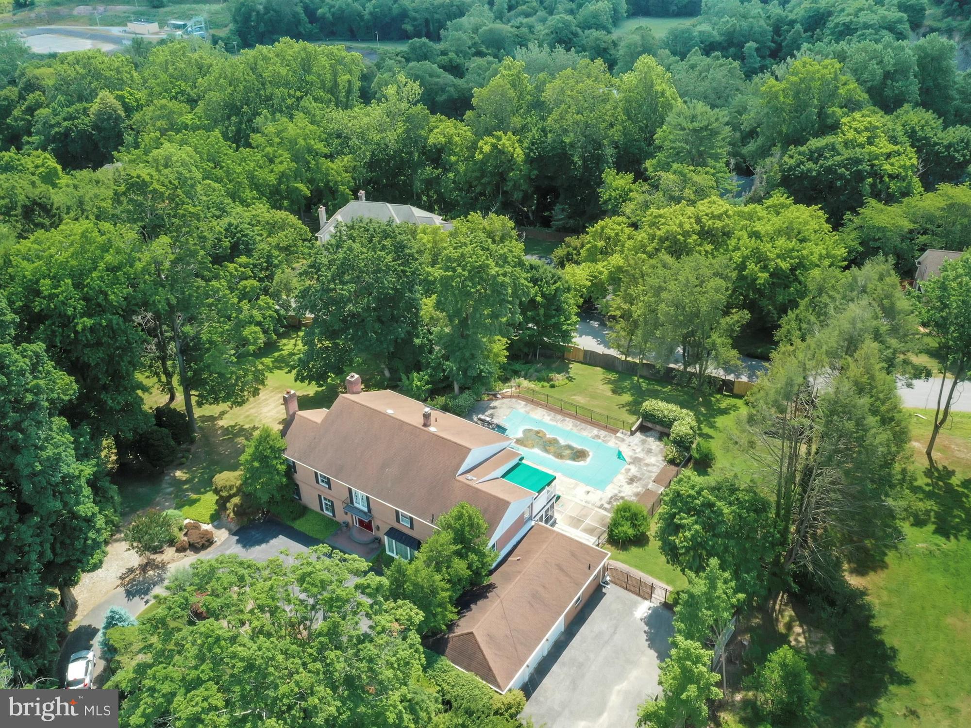 908 Penn Valley Road Media, PA 19063 - Photo 4 of 54