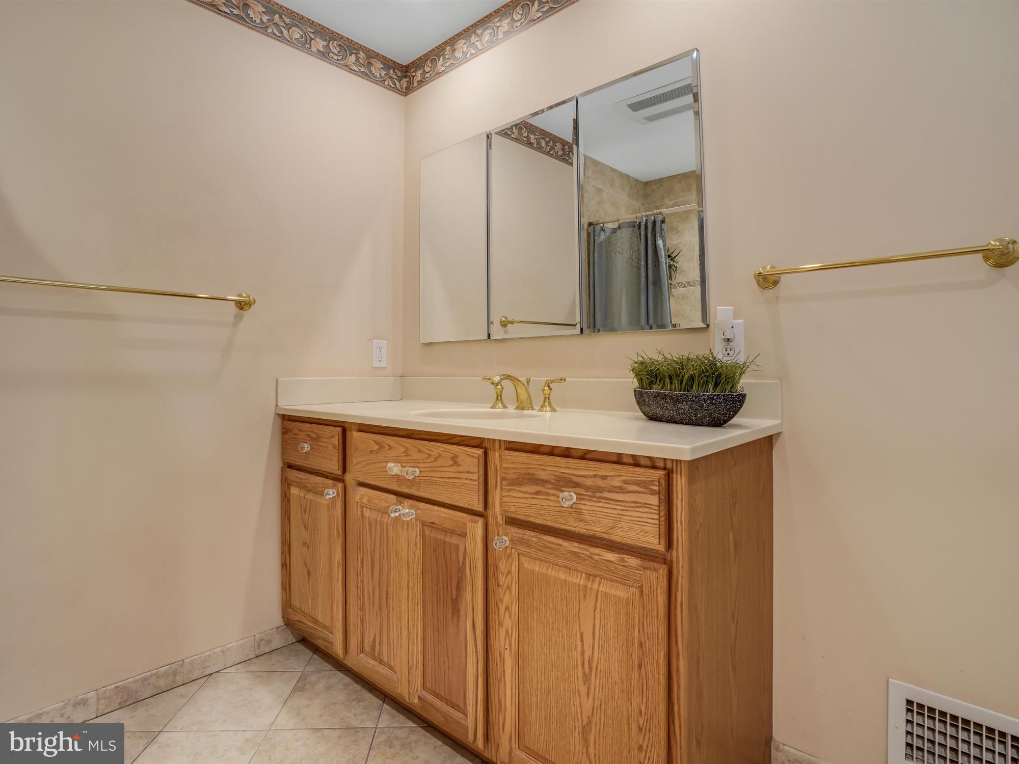 908 Penn Valley Road Media, PA 19063 - Photo 33 of 54