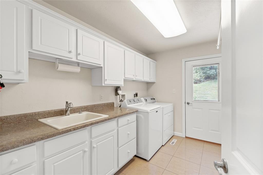 440 Manor Road Delmont, PA 15626 - Photo 20 of 36 Gallery Image 20