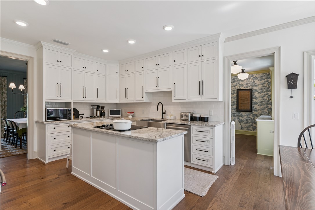 202 Carnoustie St. Simons Island, GA 31522 - Photo 14 of 40
